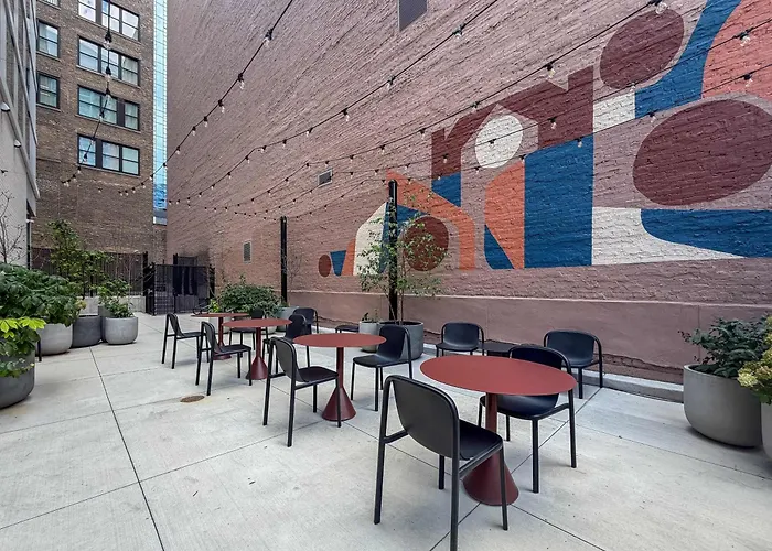 Apartamento South Loop Rooftop With In And Out Parking 5 *